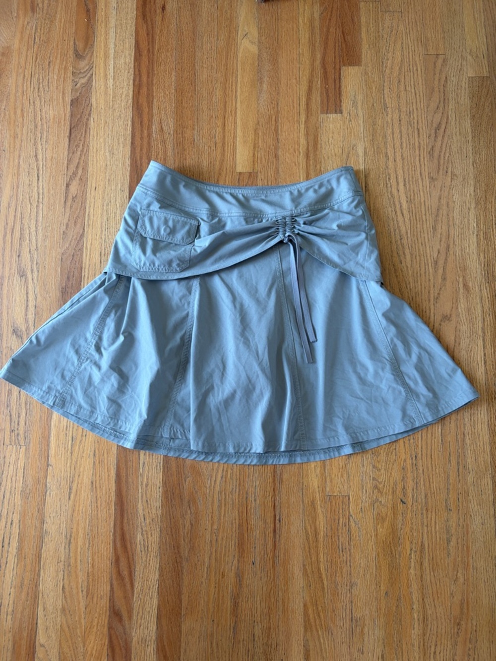 Athleta Light Grey Circle Skort 18in